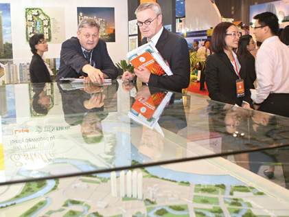 Nới điều kiện cho người nước ngoài mua nhà để thu hút FDI